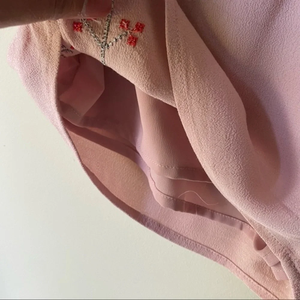 ELLISON Embroidered Short Pants Sz.M